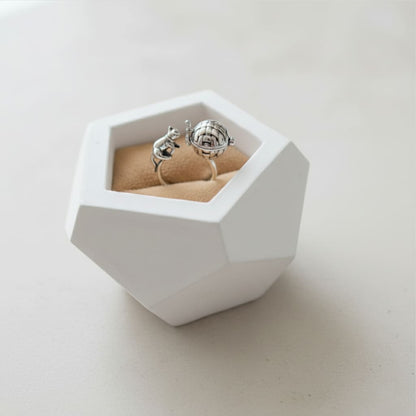 Meet Scented Paws A • Cat Hug Aroma Ring Blind Box